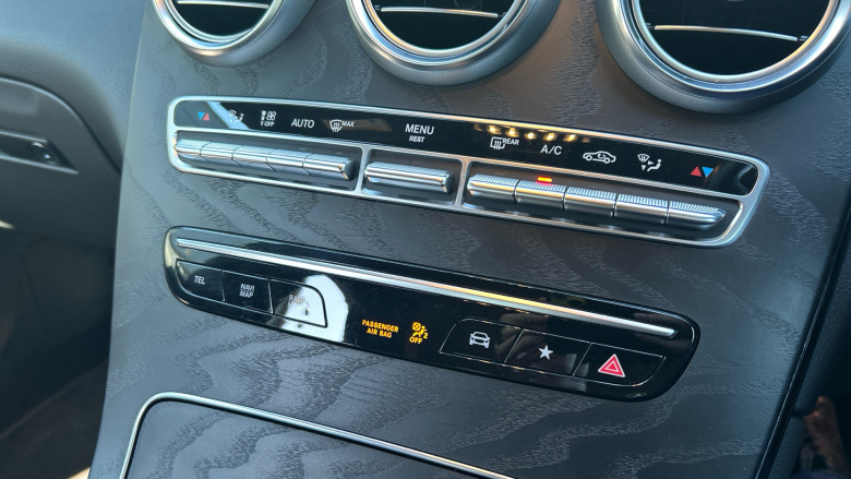 Mercedes-Benz GLC Coupe GLC 220d 4Matic AMG Line Premium 5dr 9G-Tronic Diesel Estate